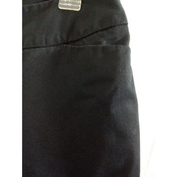 Worthington Modern Fit Black Capris Size 10 - Picture 4 of 12